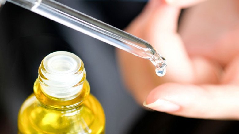 Người rửa mặt sạch hay người skincare nhiều bước, ai sẽ nhanh đánh bay mụn, sở hữu làn mịn màng? - 5